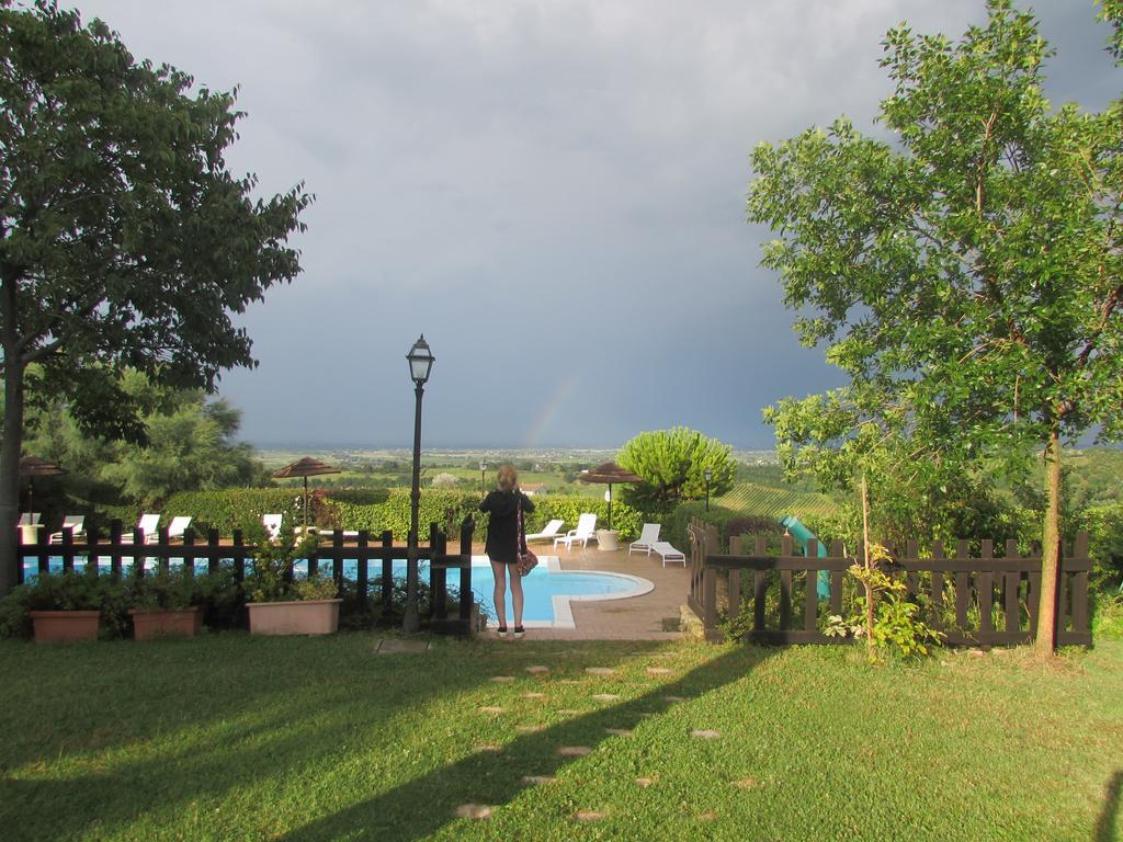 Agriturismo Ca'De'Gatti Faenza Exterior photo